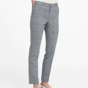 LIKE NEW. Banana Republic, Ryan crop plaid pant. Size 2.